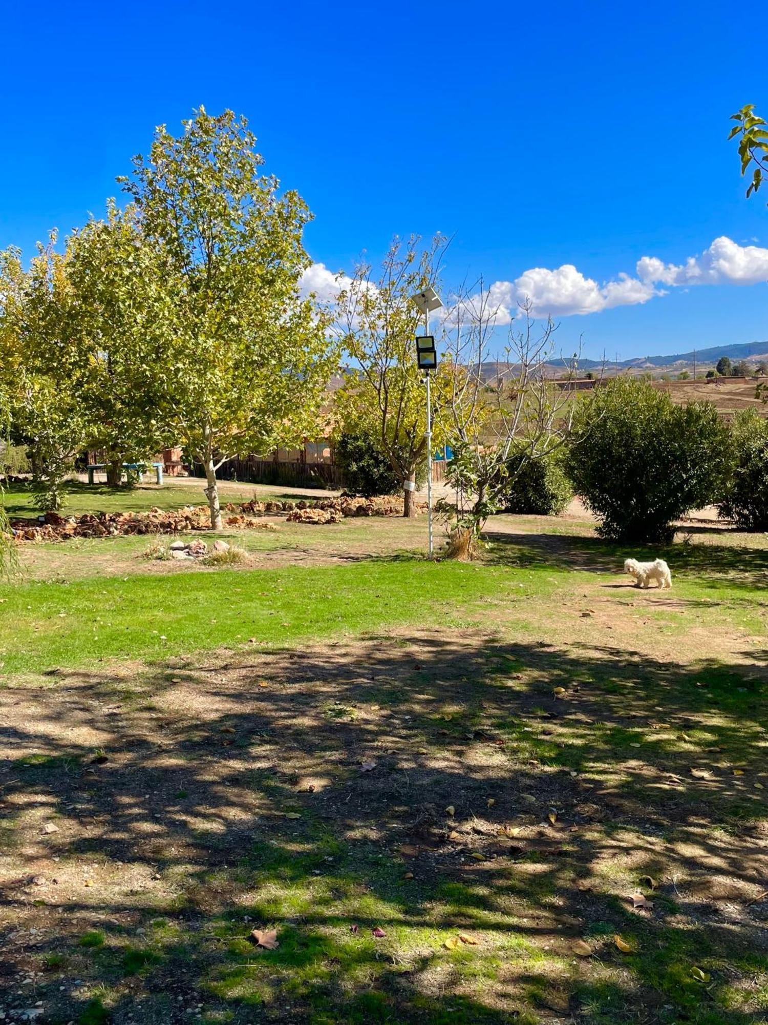 Ferme D'Hote La Vallee Azrou Exteriör bild