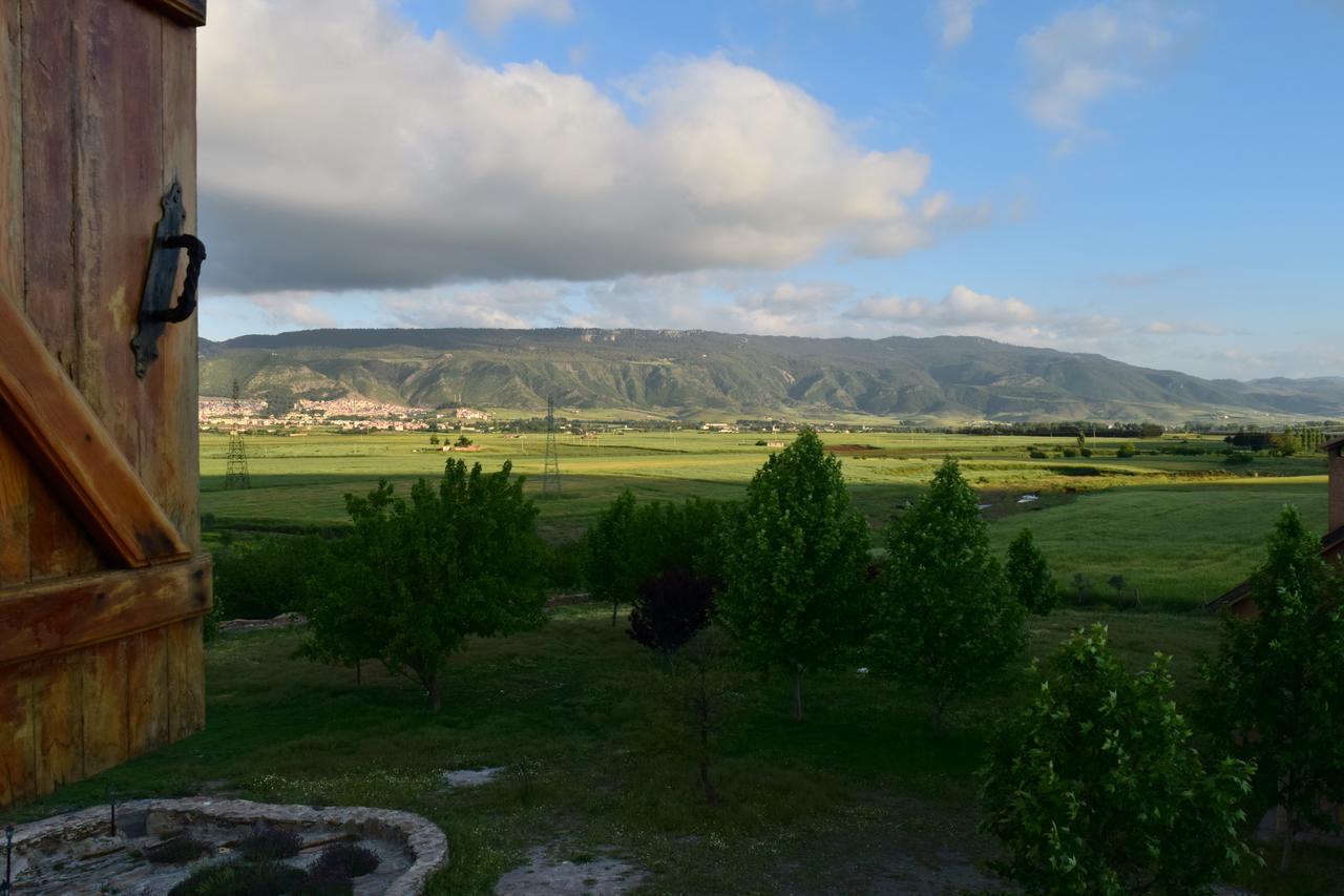 Ferme D'Hote La Vallee Azrou Exteriör bild